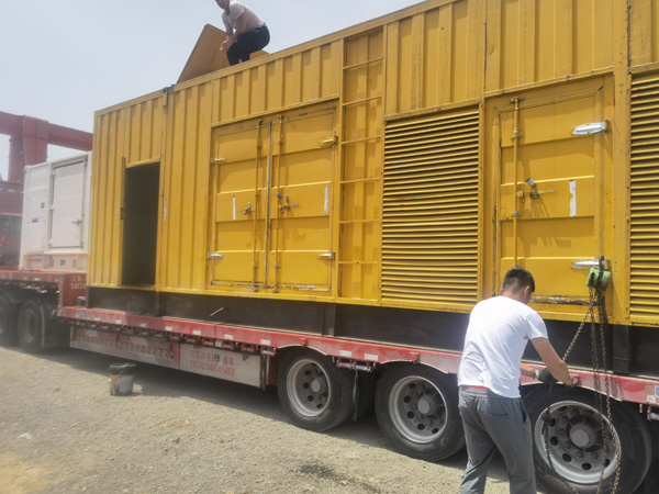 马边除了负载情况和发动机维护,还有哪些因素会影响 200kw 柴油发电机的油耗?