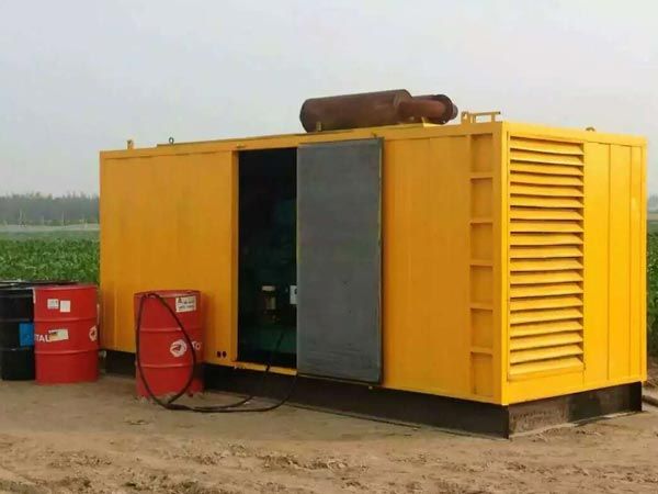 马边安装新的水冷式机油散热器密封件有哪些注意事项？